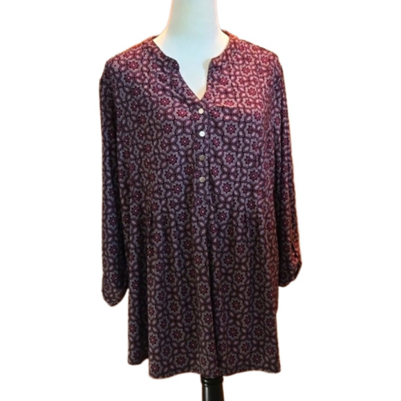 Westport Plus Size 3X Paisley Top V-Neck Geometric Pattern Flare Swing Hem - Picture 1 of 13